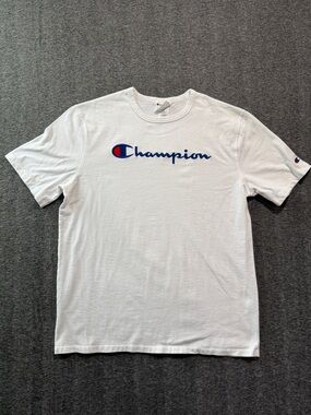 Champion‎ White Short Sleeve Tee Logo Size XL